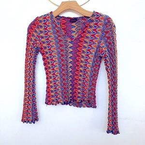 Groovy V-neck Scrunchy Top